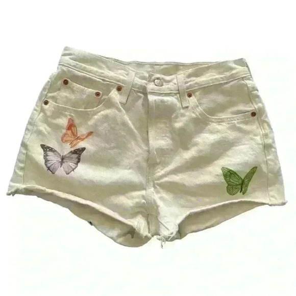 LEVI'S WOMEN'S 501 GIVE ME BUTTERFLIES HIGH RISE‎ DENIM SHORTS - Picture 1 of 7